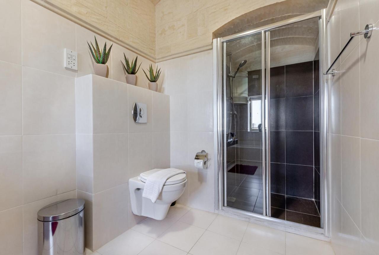 A Popular Pet Friendly Villa With A Pool, Gozo Xaghra Bagian luar foto
