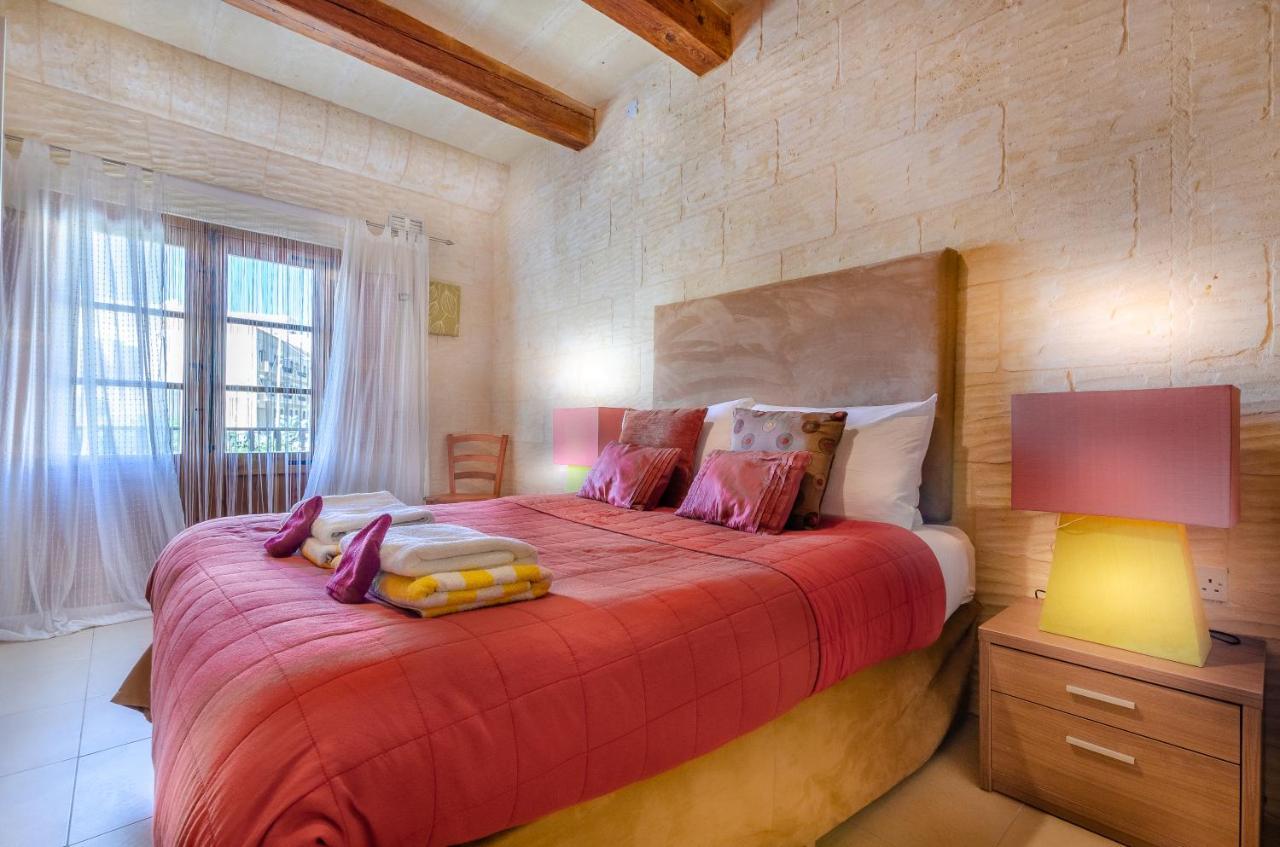 A Popular Pet Friendly Villa With A Pool, Gozo Xaghra Bagian luar foto