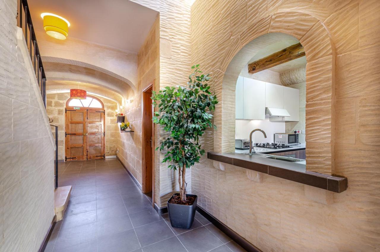 A Popular Pet Friendly Villa With A Pool, Gozo Xaghra Bagian luar foto